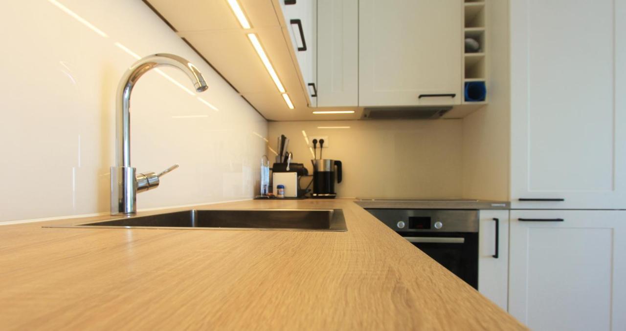 טיווט Lustica Bay Magnolia Apartment מראה חיצוני תמונה